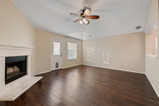 Building Photo - 10408 Nelson Dr