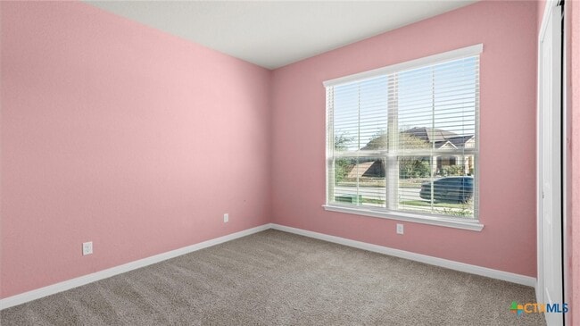 Building Photo - 3210 Roan St