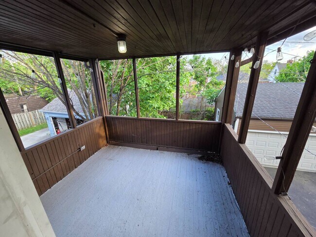 Building Photo - 17424 Winslow Rd