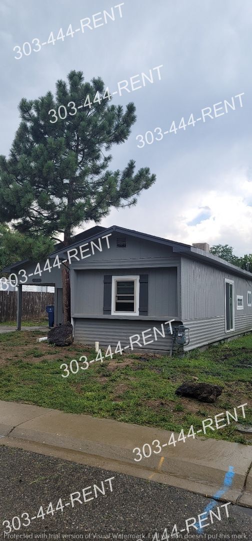 Building Photo - 721 Glen Moor St