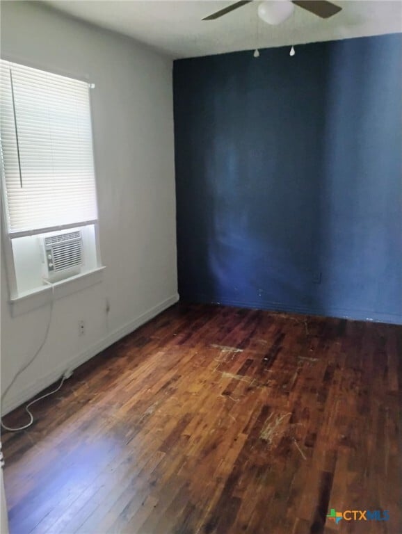 Building Photo - 921 Mimosa St