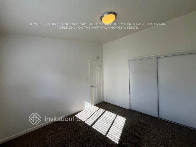 Building Photo - 312 Hopkins Dr