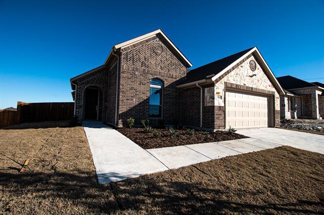 Building Photo - 504 Lakeway Ln