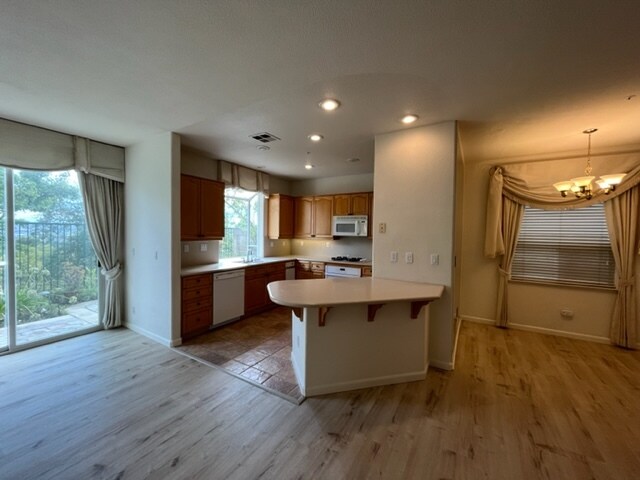 Building Photo - 5630 Highcrest Ct