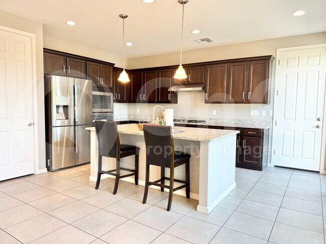 Building Photo - 3959 E Perkinsville St