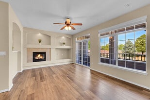 Building Photo - 12711 Colorado Blvd