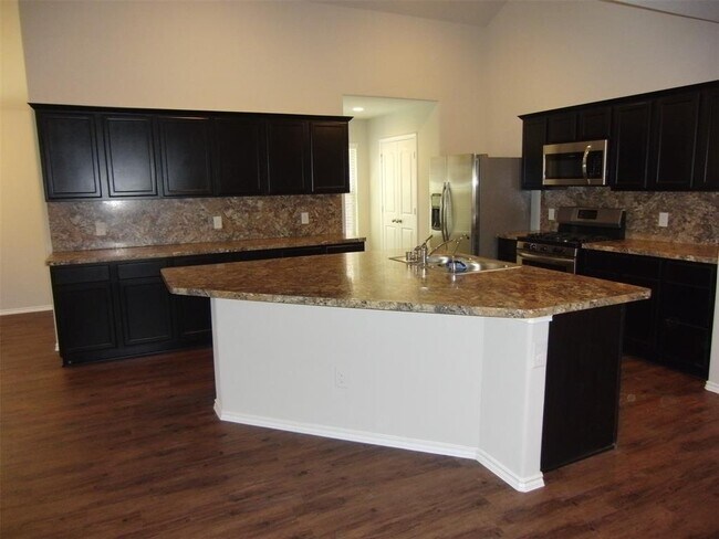 Building Photo - 5522 Mesquite Oaks Trail