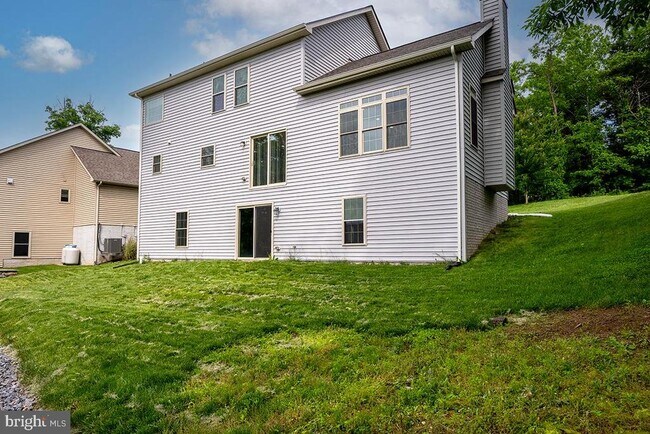 Building Photo - 6712 Ridgecrest Rd