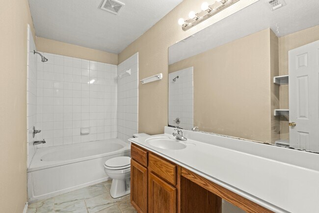 Building Photo - 7931 Raven Creek Ln
