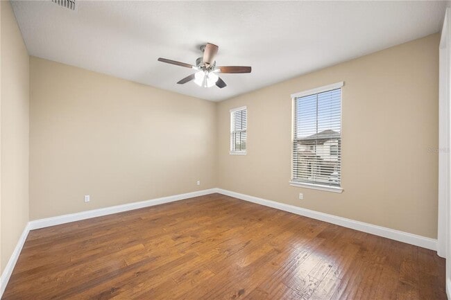 Building Photo - 8348 Vivaro Isle Way