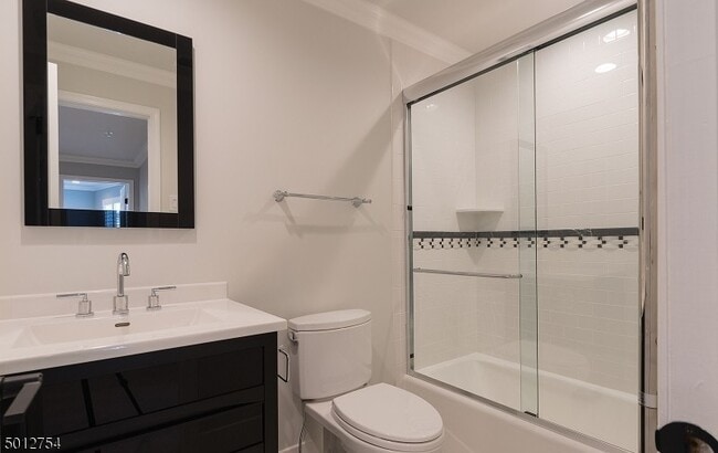 Building Photo - 255 Riveredge Dr