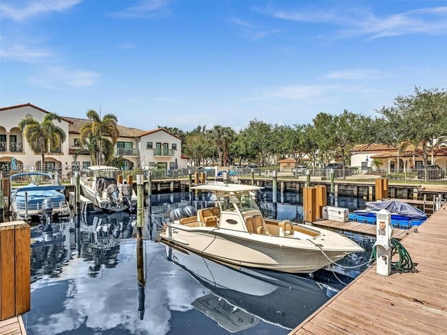 Building Photo - 2901 Hidden Harbour St