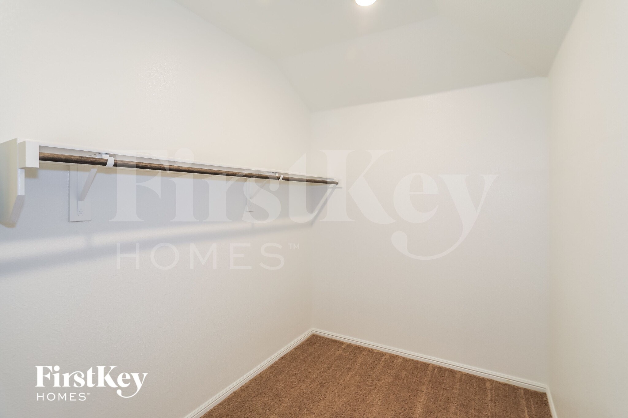 Building Photo - 2205 Sadlers Creek Ln