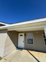 Building Photo - 15149 Deer Creek Dr