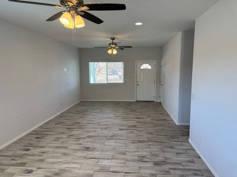 Livingroom - 1861 Tijuana Ct