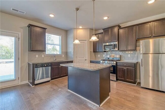 Building Photo - 4321 Leighton Pl