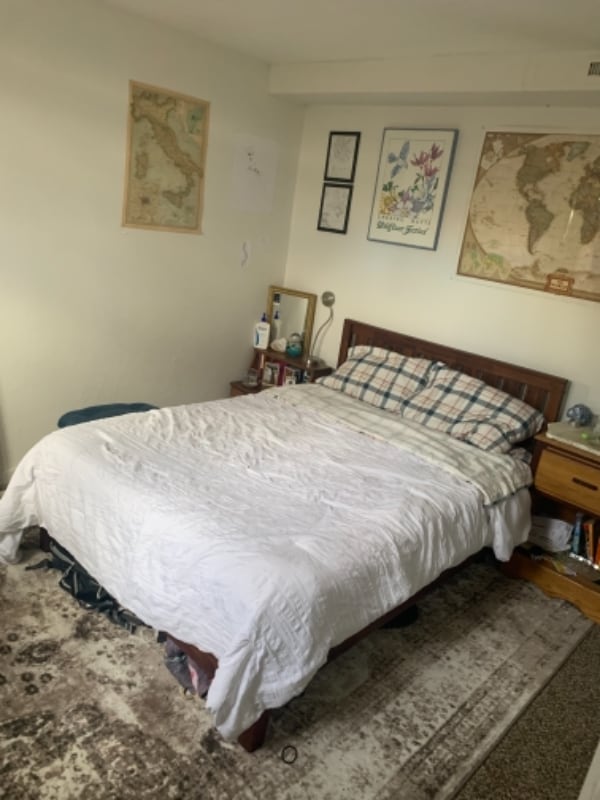 Building Photo - 1240 Southridge Dr