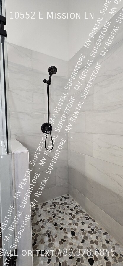 Building Photo - 10552 E Mission Ln