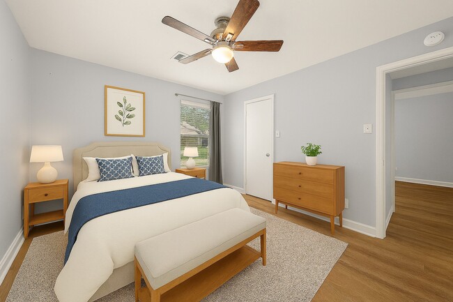 Building Photo - 2935 Auburn Dr