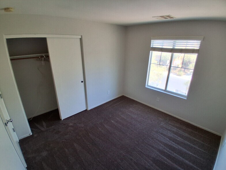 Building Photo - 8011 Torremolinos Ave