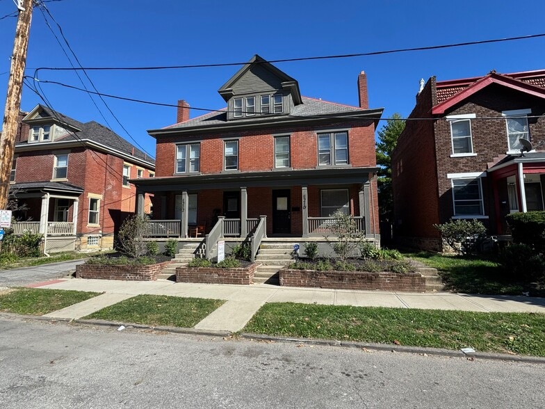 Building Photo - 1210 Dennison Ave