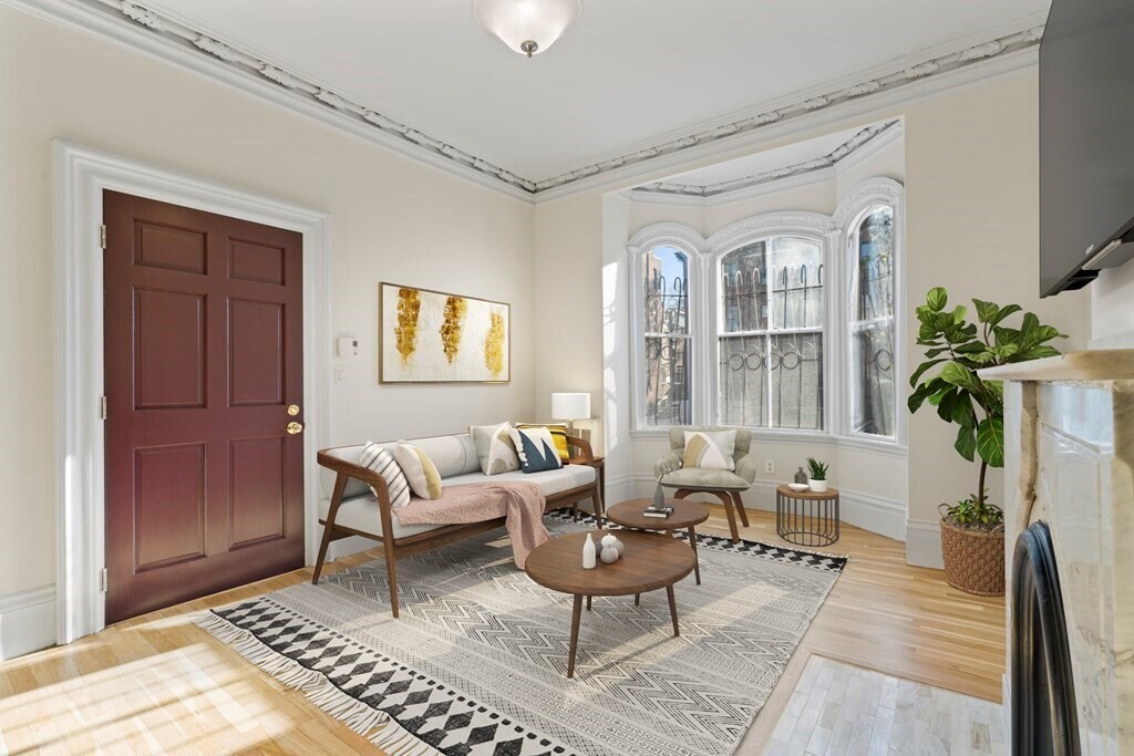 Building Photo - 580 Tremont St