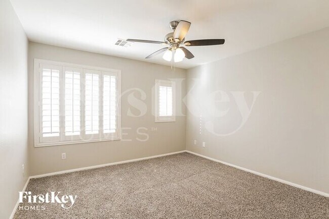 Building Photo - 10712 Silver Pyramid Ct