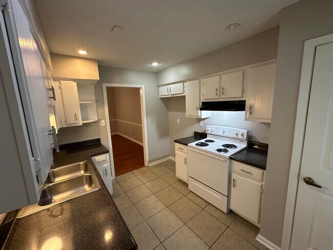 Building Photo - 4439 Green Creek