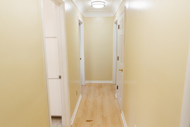 hall - 246 Lake Heights