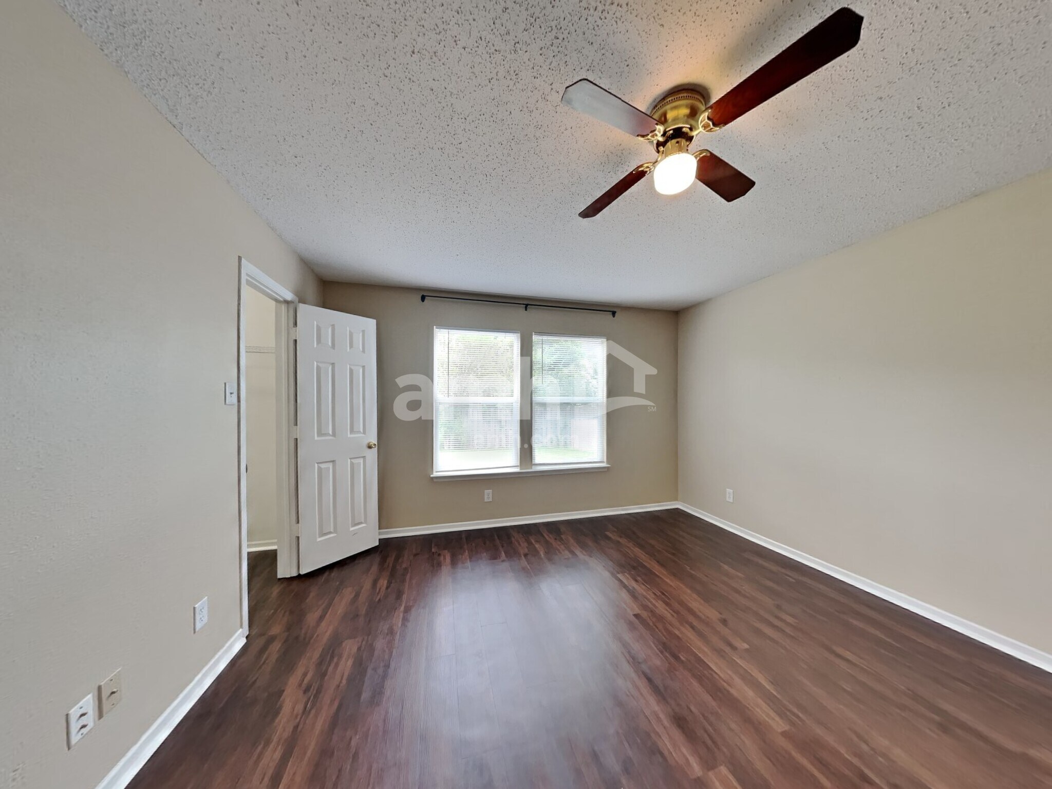 Building Photo - 14337 Orange Blossom Trail