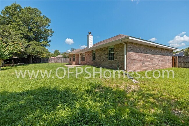 Building Photo - 4 Bedroom Home in Antioch Estates