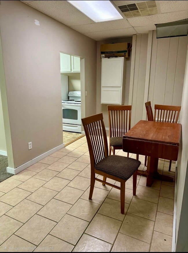 Building Photo - 114 S Mississippi St