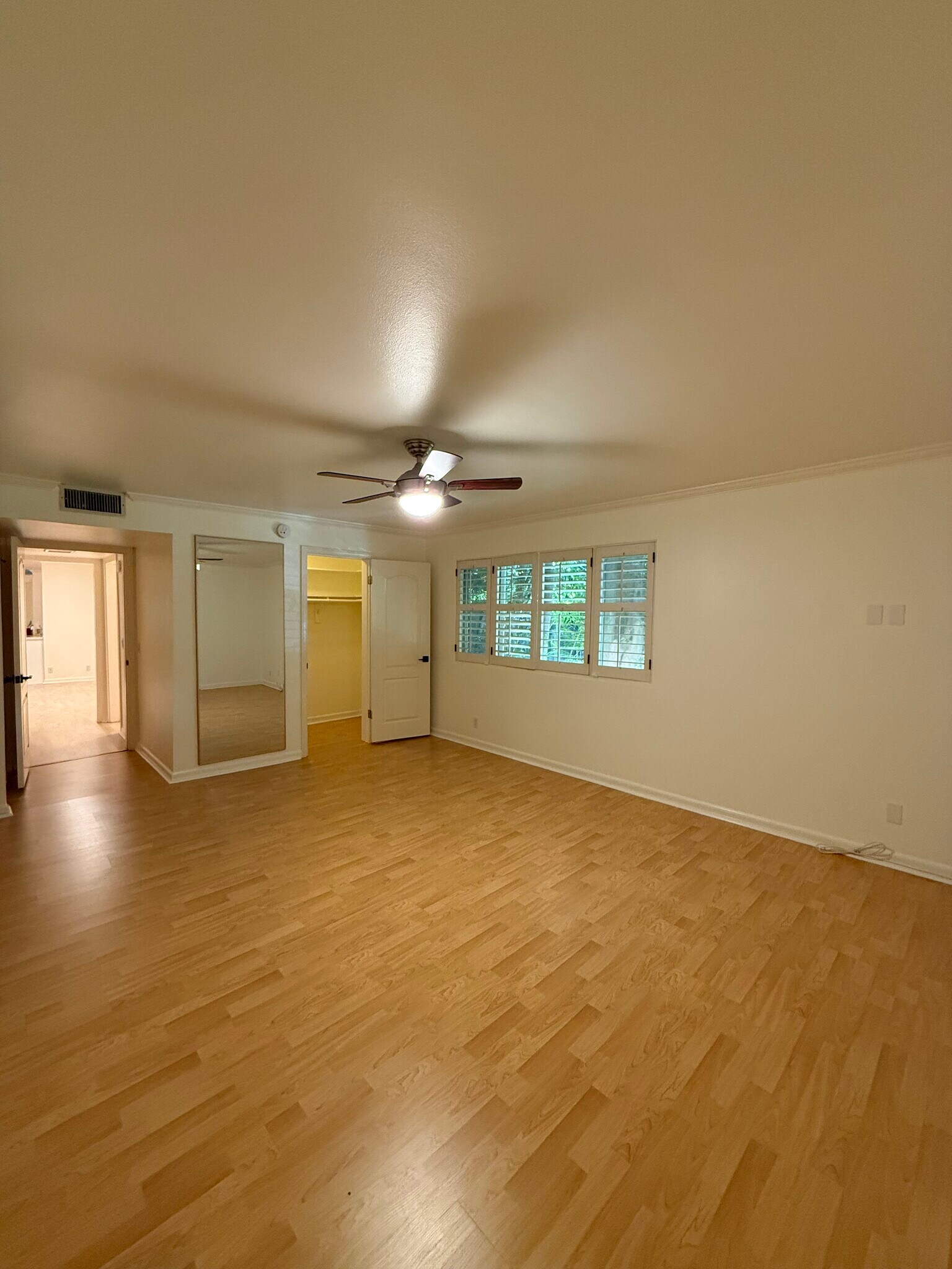 Building Photo - 4240 Fulton Ave