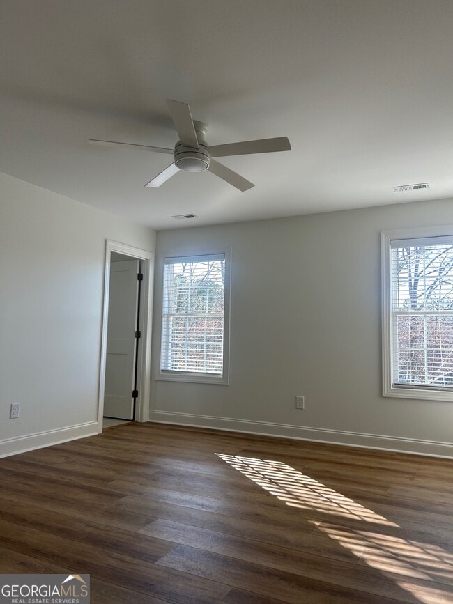 Building Photo - 313 Timothy Ave