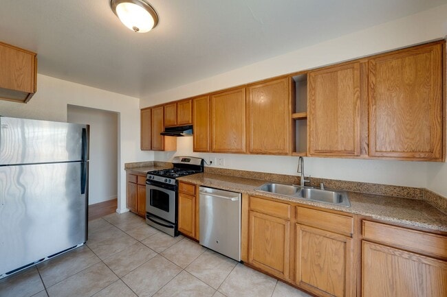 Building Photo - 7726 Laurie Way