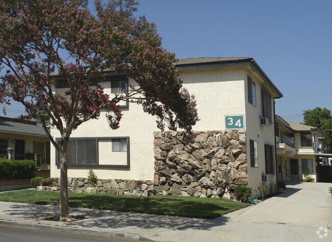 Primary Photo - 34 N 2nd St