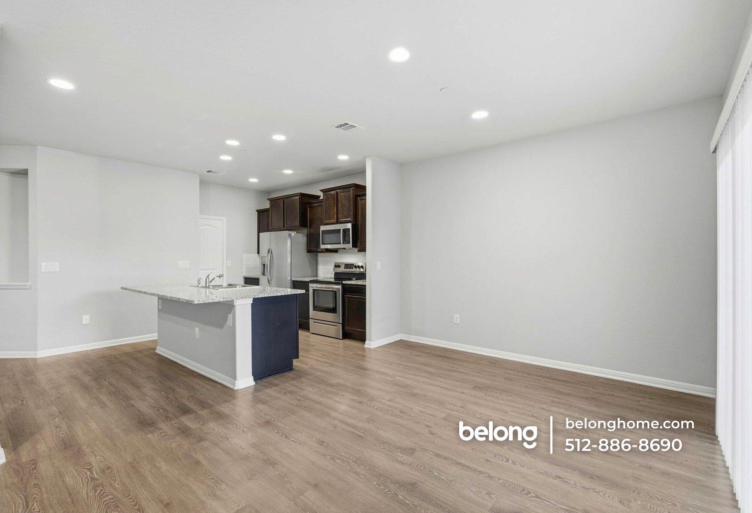Building Photo - 516 E Slaughter Ln
