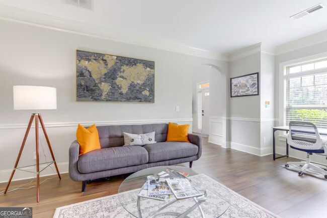 Building Photo - 135 Ravens Landing
