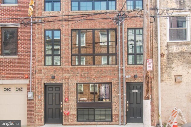 Building Photo - 1616 Kater St