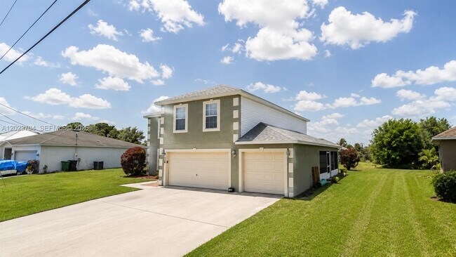 Building Photo - 6136 NW Gaylord Terrace