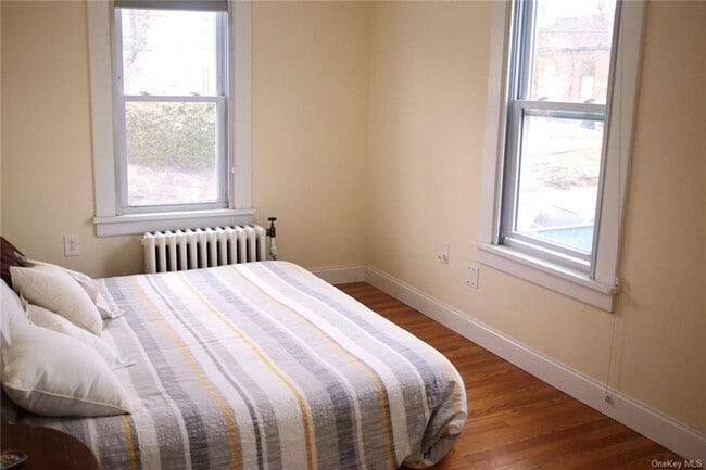 Building Photo - 78 Catherine St