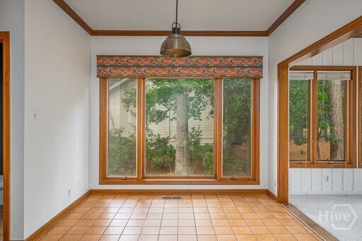 Building Photo - 4 Cotesby Ln