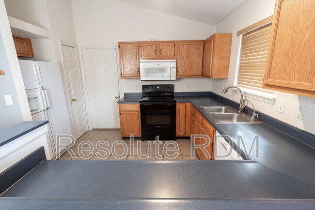 Building Photo - 11968 Locus Ln