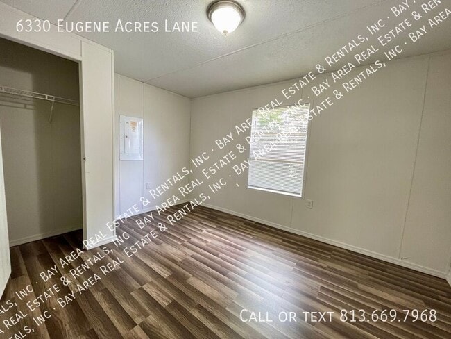 Building Photo - 6330 Eugene Acres Ln