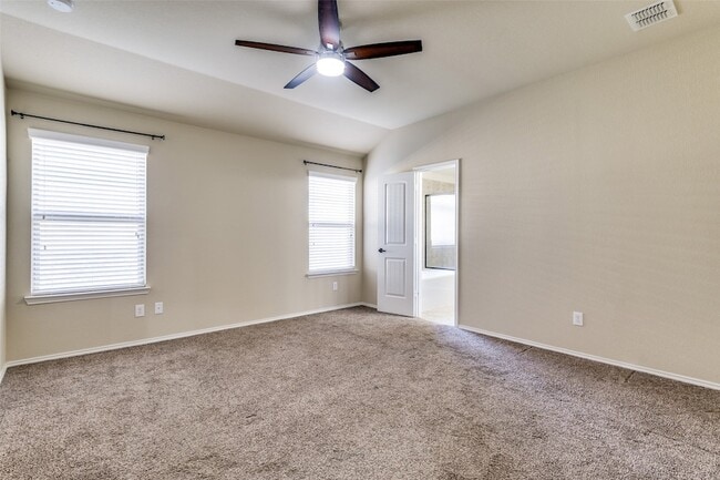 Building Photo - 11629 Champion Creek Dr