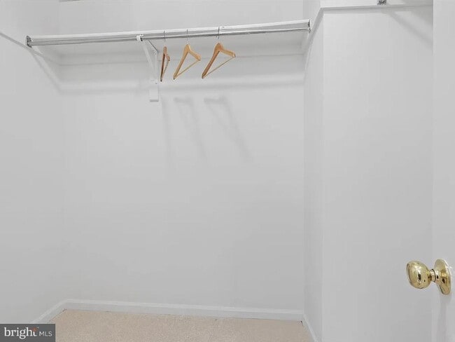 Building Photo - 43485 Plantation Terrace