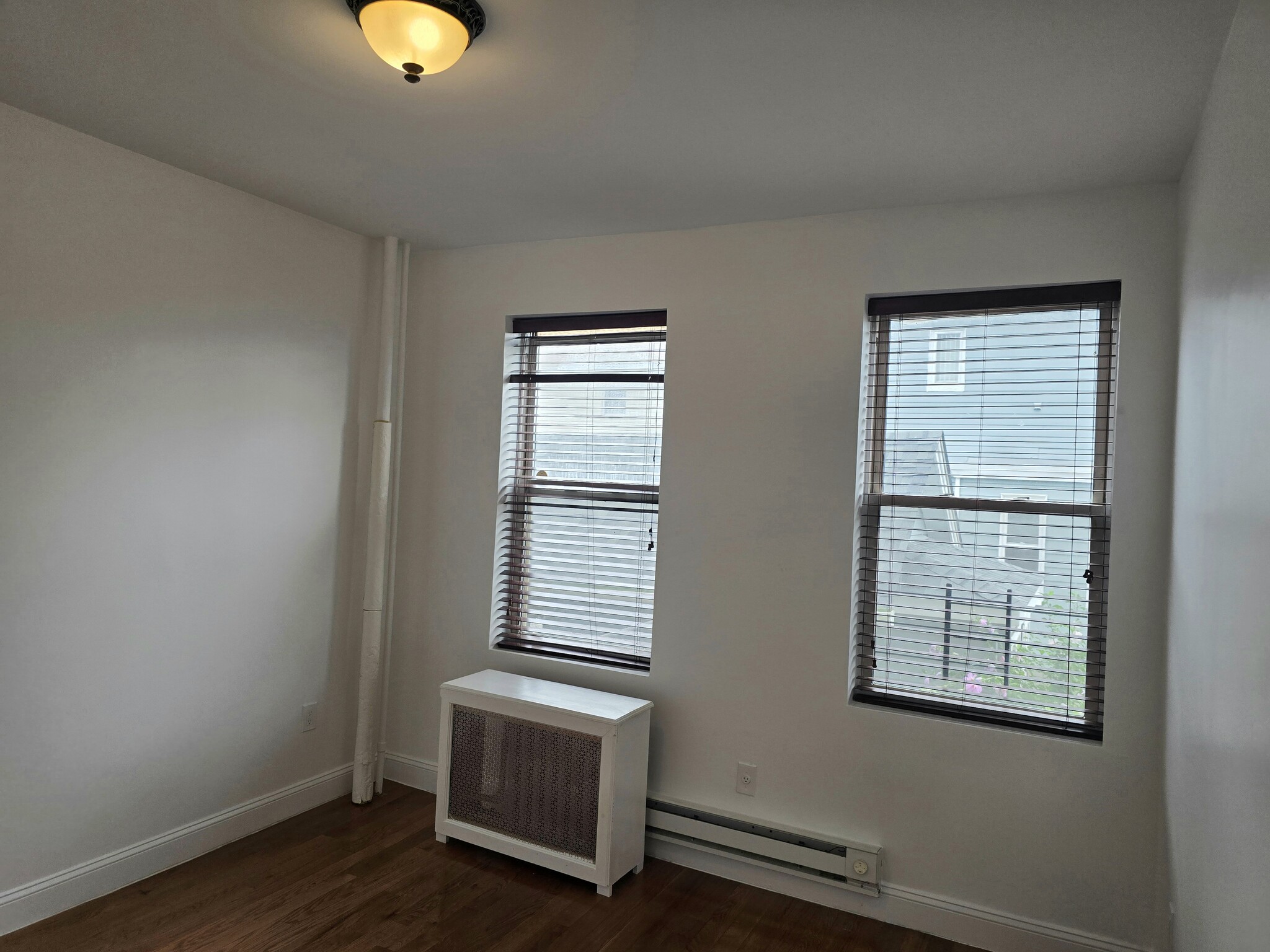 Building Photo - 7505 Palisade Ave