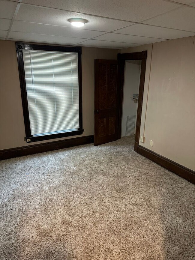 Building Photo - 605 E Buchtel Ave