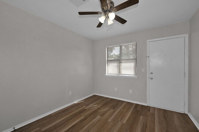 Building Photo - 4200 S Austin St