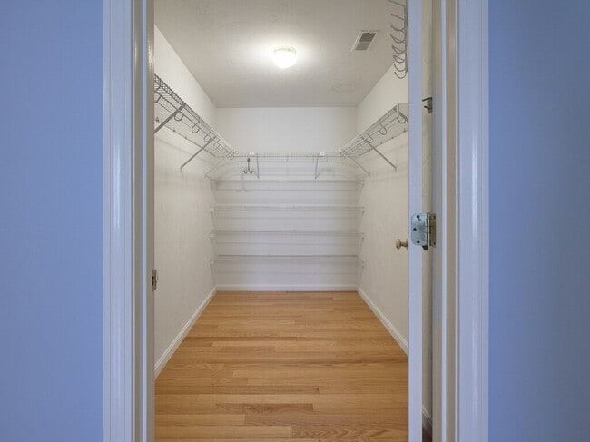 Building Photo - 9 Angela Rose Ln